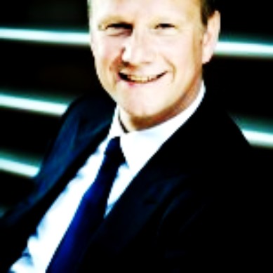 Dirk Stader